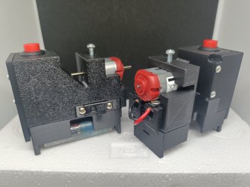 イグニッション・ダッシュLightを斜め後ろから見る